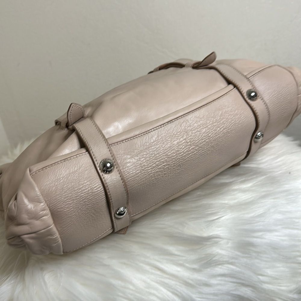 💯 Authentic Prada Tote Handbag🍀 - Picture 14 of 16